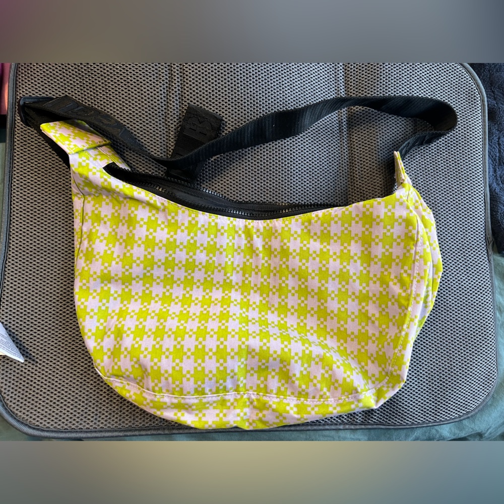 Baggu Pink Pistachio Pixel Gingham medium crescent